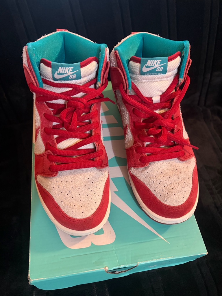 Very Rare!! Nike Dunk Sb “ Dr. Seuss” S9m.